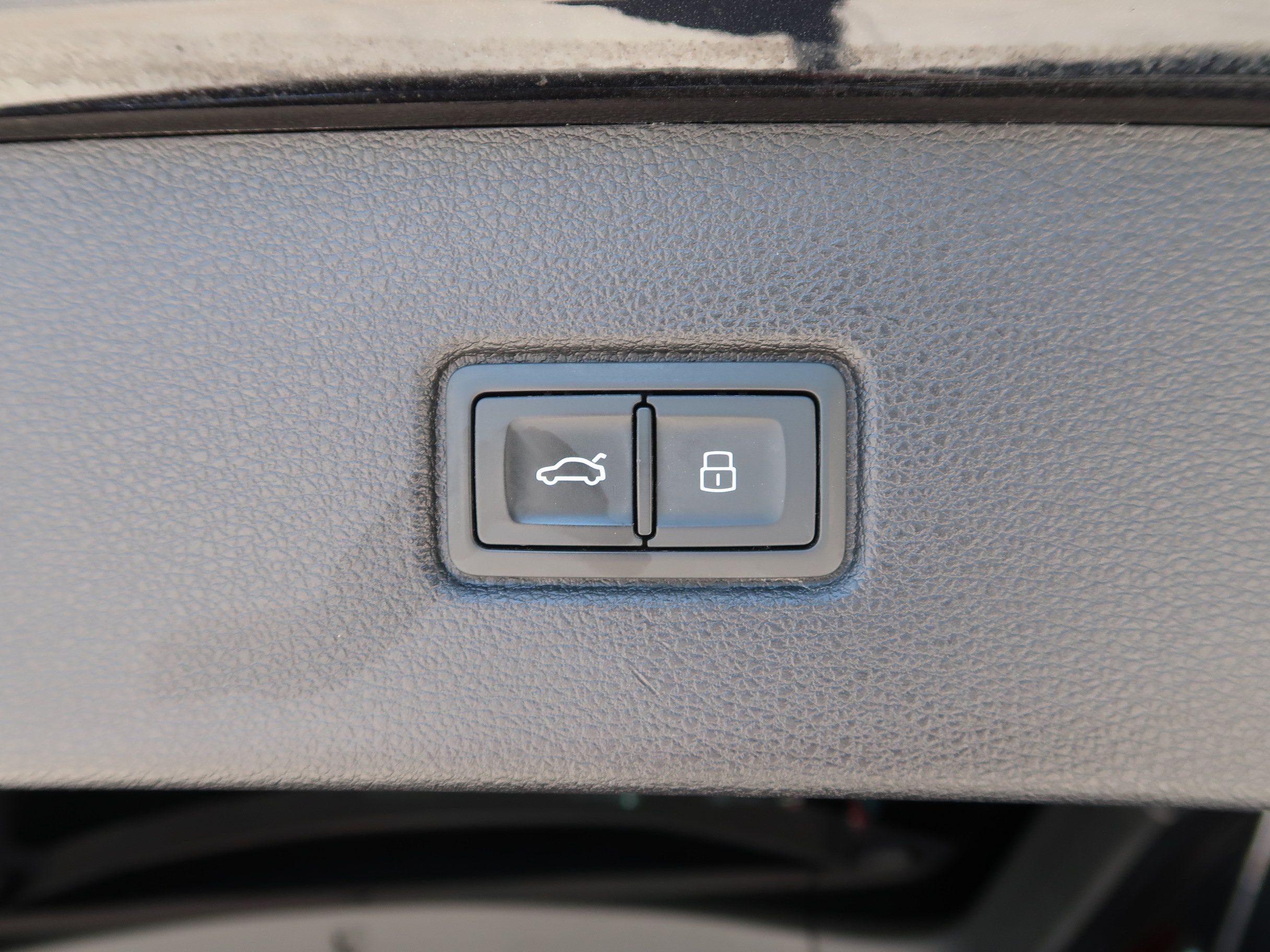 Used 2019 Audi Q7 3.0T Prestige AWD/4WD image 45