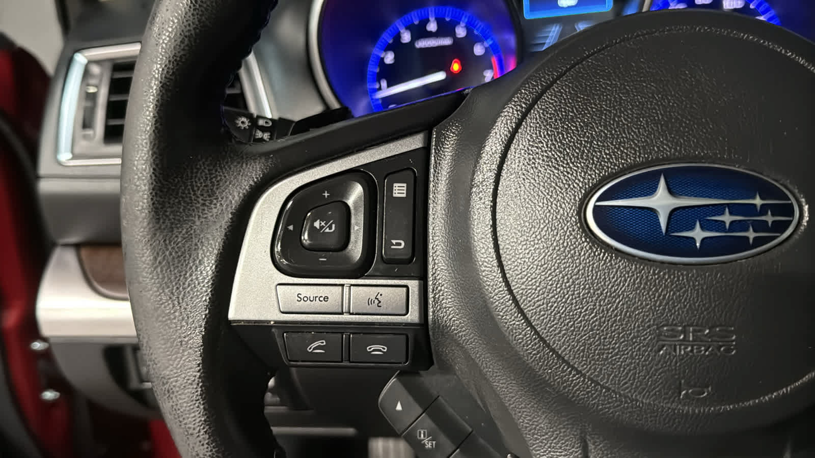 Used 2016 Subaru Outback 3.6R Limited AWD/4WD image 12