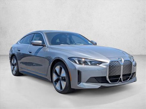 New 2026 BMW i4 eDrive40 w/ Premium Package RWD image 6