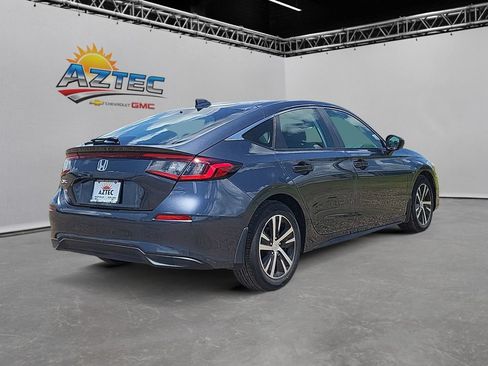 Used 2023 Honda Civic LX image 5