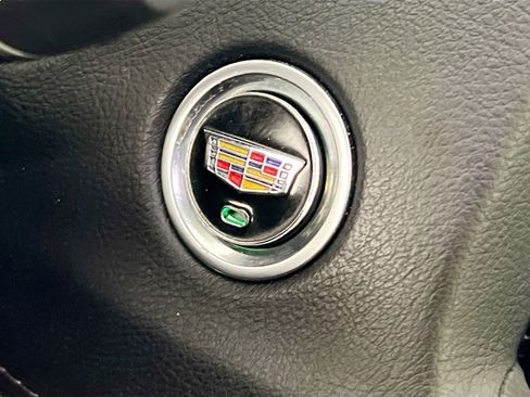 Used 2020 Cadillac XT4 Premium Luxury w/ Enhanced Visibility Package image 24