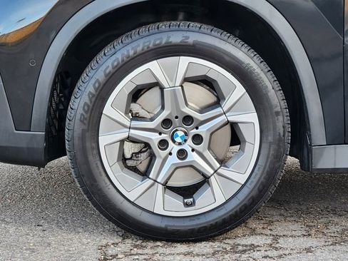 Used 2023 BMW X1 xDrive28i w/ Convenience Package image 9