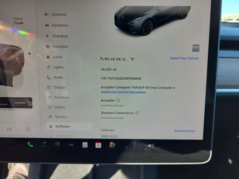 Used 2024 Tesla Model Y Long Range image 4