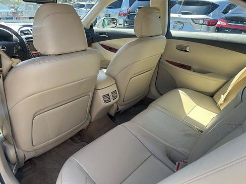 Used 2011 Lexus ES 350 FWD image 16