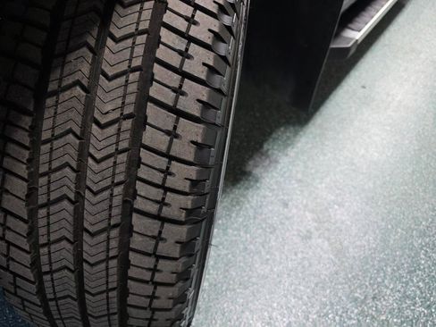 Used 2024 Ford F150 XLT image 13