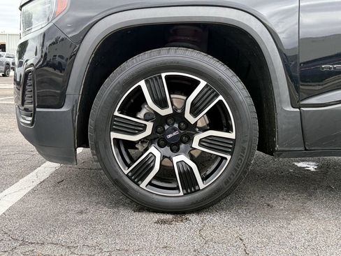 Used 2021 GMC Acadia SLE w/ Driver Convenience Package FWD image 9
