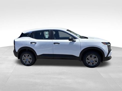 New 2026 Nissan Kicks S w/ Charging Package FWD image 4
