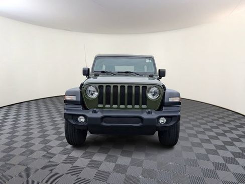 Used 2023 Jeep Wrangler Unlimited Sport AWD/4WD image 2