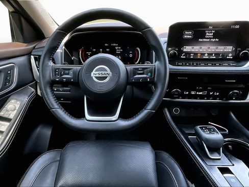 Used 2021 Nissan Rogue Platinum AWD/4WD image 6