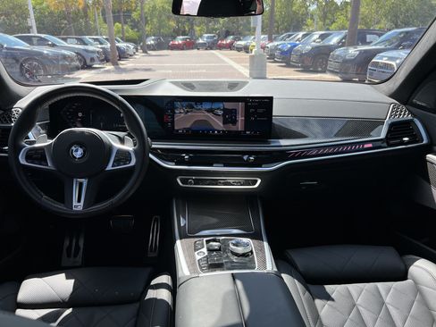 Certified 2025 BMW X5 M60i AWD/4WD image 29