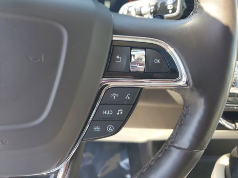 Used 2024 Lincoln Navigator Black Label image 23