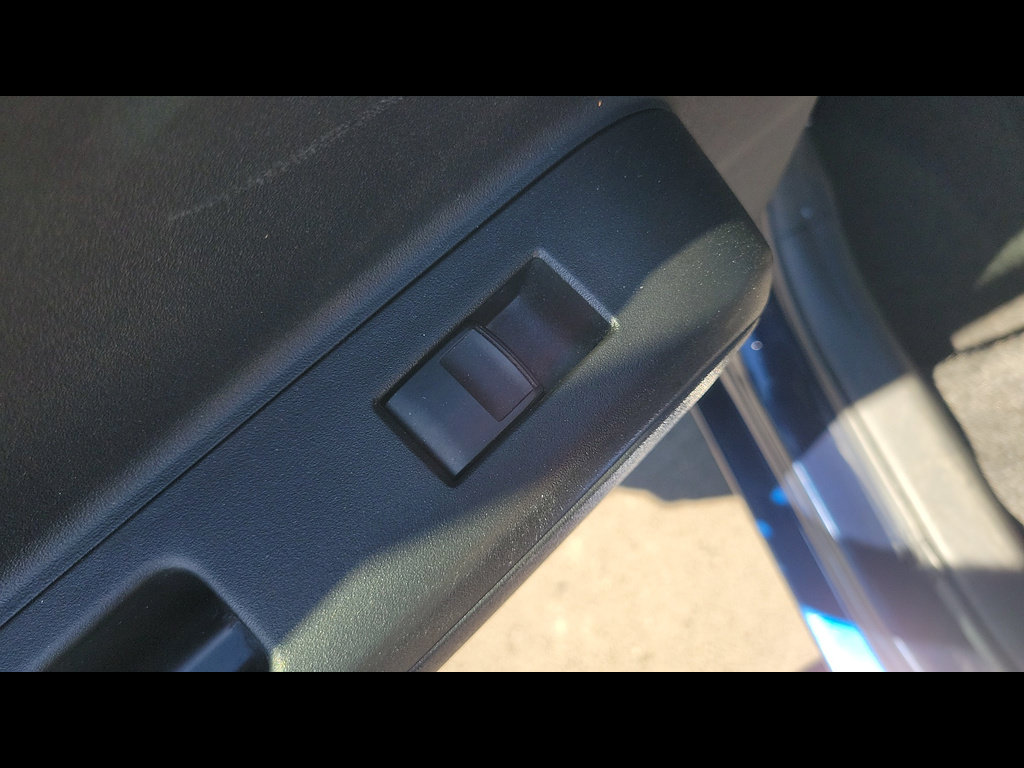 Used 2014 Scion xB FWD image 14