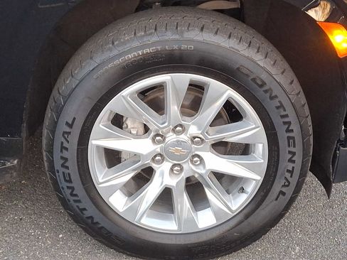 Used 2024 Chevrolet Tahoe Premier image 8