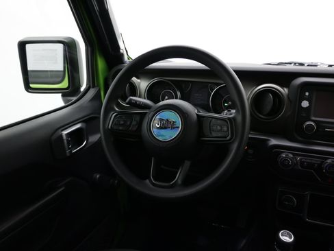 Used 2020 Jeep Wrangler Unlimited Sport AWD/4WD image 24