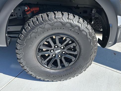 Used 2024 Ford F150 Raptor image 36