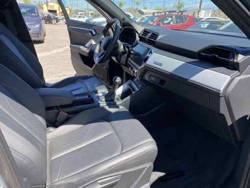 Used 2020 Audi Q3 2.0T Premium AWD/4WD image 24