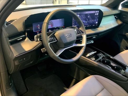 New 2026 Audi Q3 quattro 2.0T AWD/4WD image 6