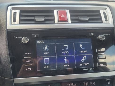 Used 2017 Subaru Outback 2.5i Limited image 19