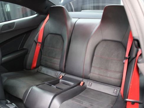 Used 2014 Mercedes-Benz C 350 4MATIC Coupe image 23