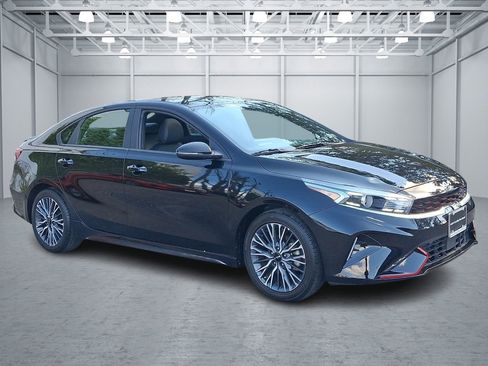 Used 2023 Kia Forte GT-Line w/ GT-Line Premium Package image 7