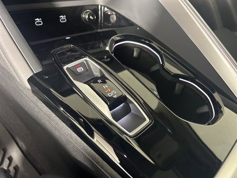 Used 2025 Audi Q5 Premium Plus w/ Premium Plus image 22