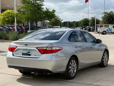 Used 2015 Toyota Camry XLE FWD image 4