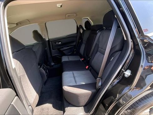 Certified 2026 Nissan Rogue SV FWD image 23