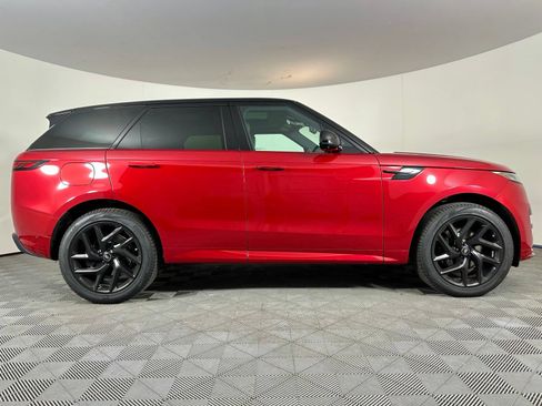 Used 2025 Land Rover Range Rover Sport Dynamic SE AWD/4WD image 32