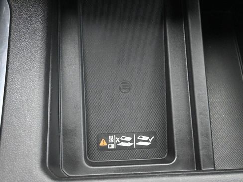 Used 2020 Chevrolet Silverado 1500 LTZ w/ LTZ Premium Package image 34