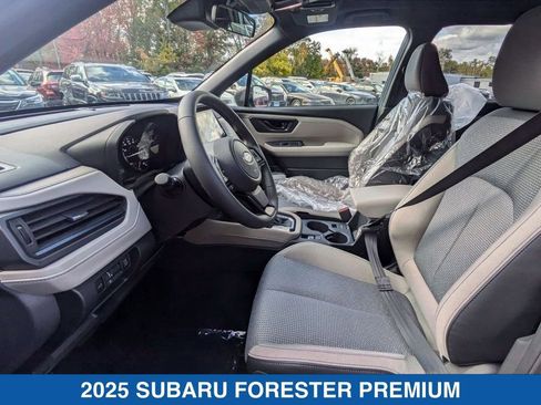 Certified 2025 Subaru Forester Premium image 8