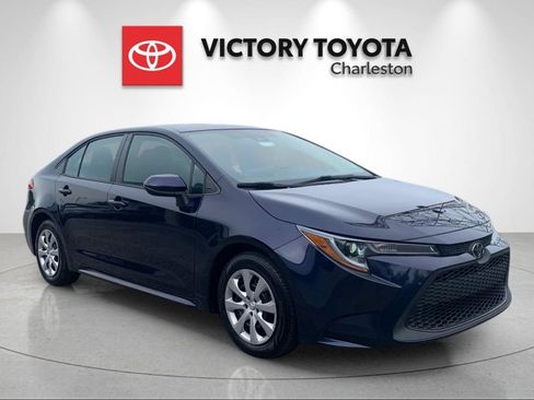 Used 2021 Toyota Corolla LE FWD image 5