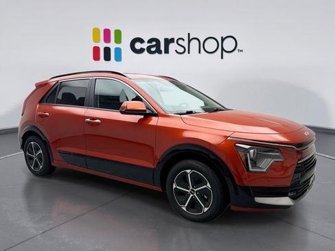 Used 2023 Kia Niro FWD image 7