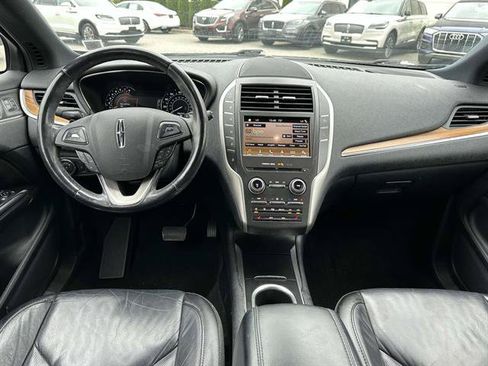 Used 2019 Lincoln MKC Select w/ Select Plus Package AWD/4WD image 33