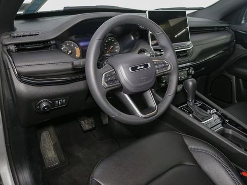 Used 2026 Jeep Compass Limited AWD/4WD image 20