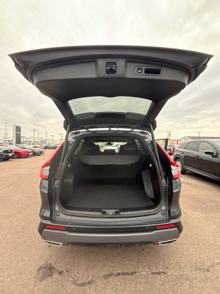 Used 2025 Honda CR-V Sport Touring image 26
