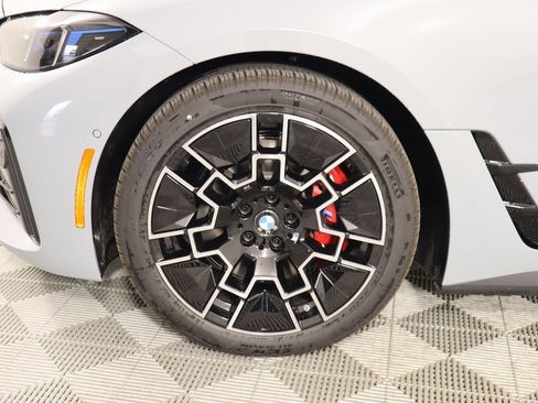 New 2025 BMW i4 xDrive40i w/ M Sport Package image 19