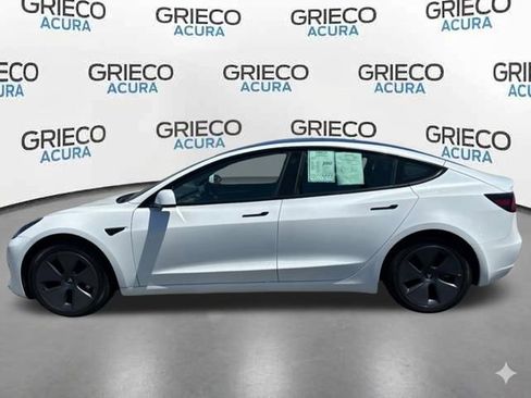Used 2023 Tesla Model 3 Standard Range RWD image 8