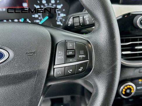 Certified 2022 Ford Escape SE FWD image 17