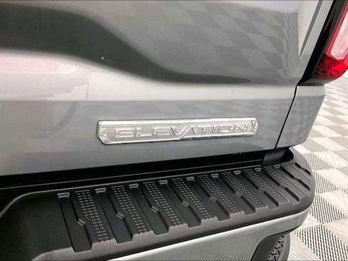 Used 2024 GMC Sierra 1500 Elevation AWD/4WD image 9