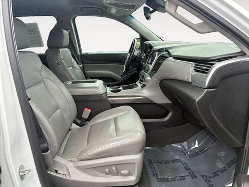 Used 2019 Chevrolet Tahoe LT image 15