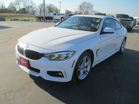 Used 2019 BMW 430i xDrive Coupe w/ M Sport Package image 9