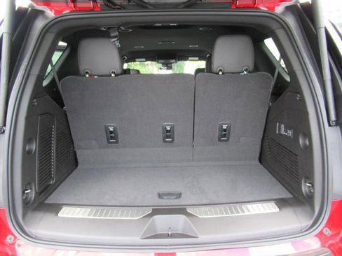 New 2025 Chevrolet Tahoe High Country image 39