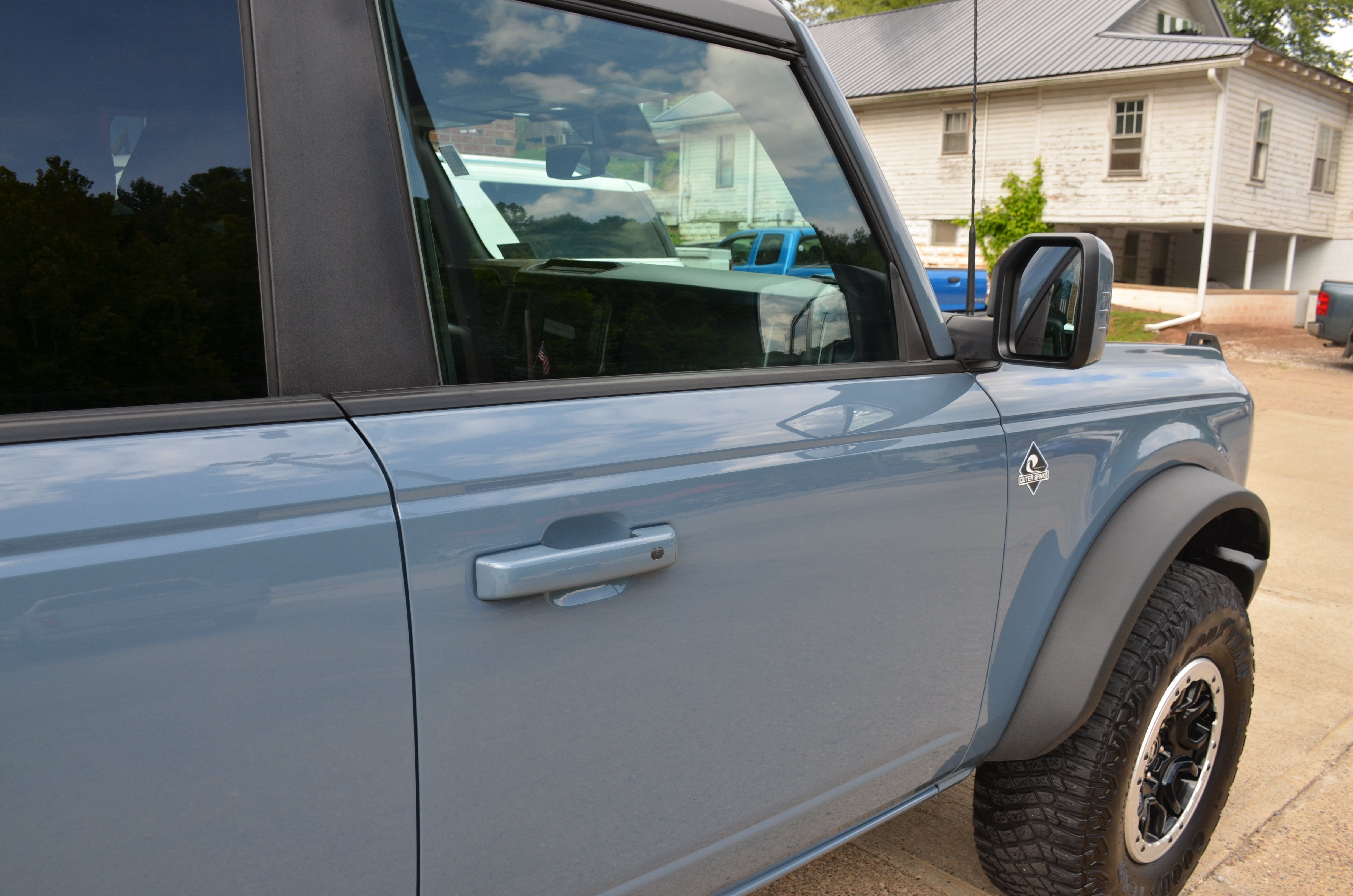 Used 2023 Ford Bronco Outer Banks w/ Sasquatch Package AWD/4WD image 23