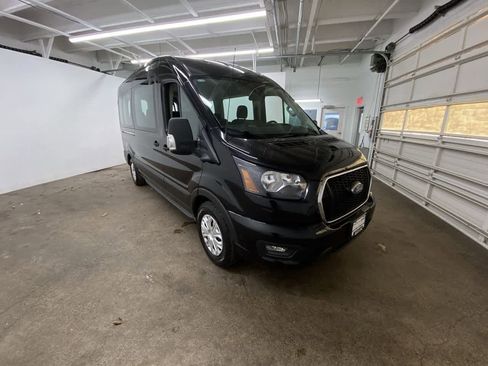Used 2023 Ford Transit 350 XLT image 8