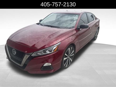 Used 2022 Nissan Altima 2.5 SR FWD image 1