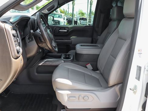 Used 2019 Chevrolet Silverado 1500 LTZ w/ LTZ Premium Package image 18