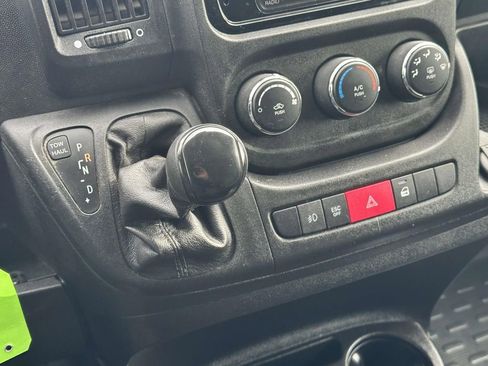 Used 2019 RAM ProMaster 3500 w/ Premium Appearance Group image 29