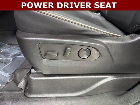 Used 2023 Chevrolet Tahoe Premier image 9