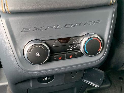 New 2026 Ford Explorer Tremor w/ Tremor Convenience Package image 17