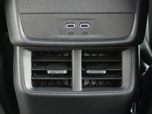 New 2026 Chevrolet Equinox LT image 33